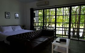 Photharam126 Resort